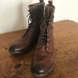 Frye Carson Lace-Up Boots